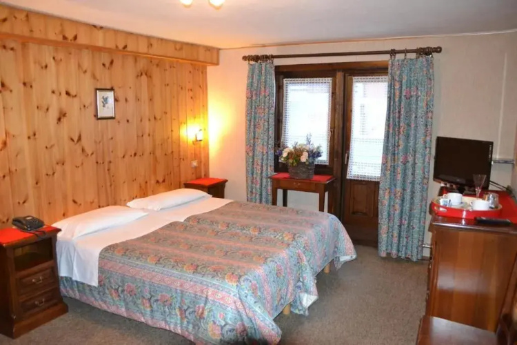 Hotel Perruquet