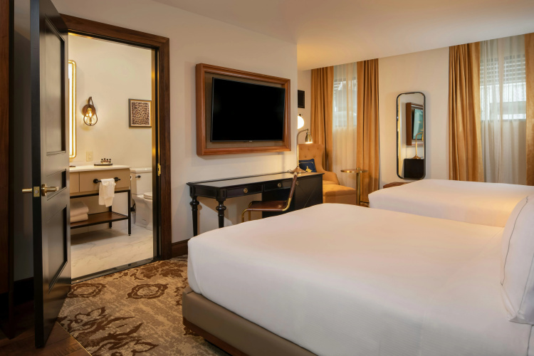 The Peregrine Hotel Omaha Downtown, Curio Collection by Hilt photo 6