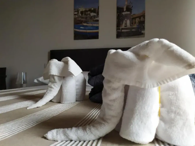 Standard Triple room with sea view