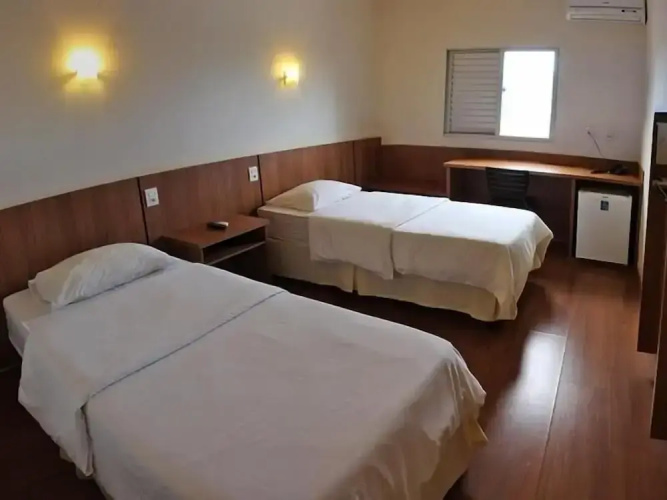 Bernal Hotel Econômico