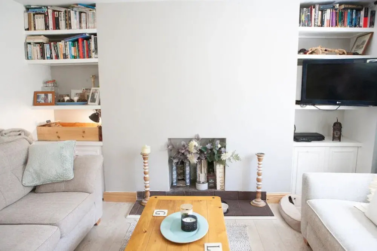 1 Bedroom Flat With Garden in Bristol