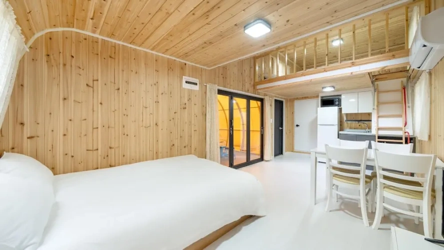 1 Bedroom Standard Duplex room