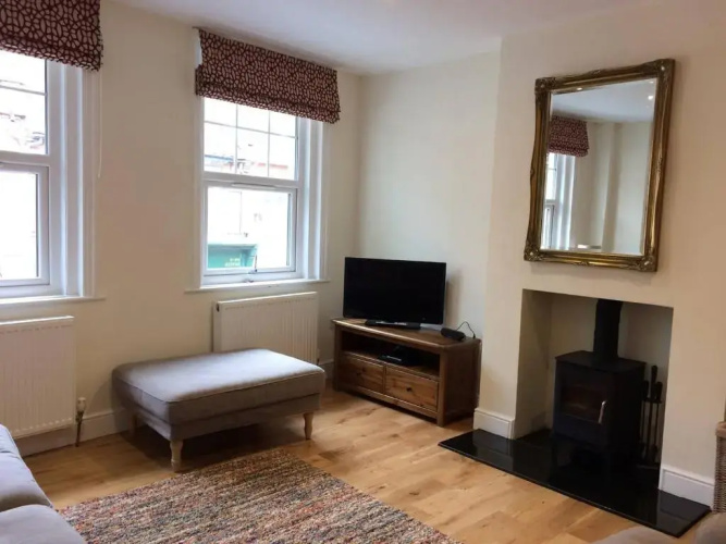 Brockenhurst Apartments