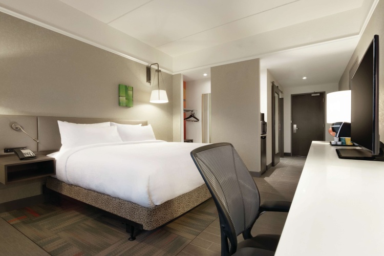 Hilton Garden Inn Calgary Downtown photo 6