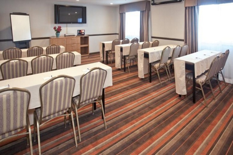 Holiday Inn Express San Francisco-Airport South photo 18