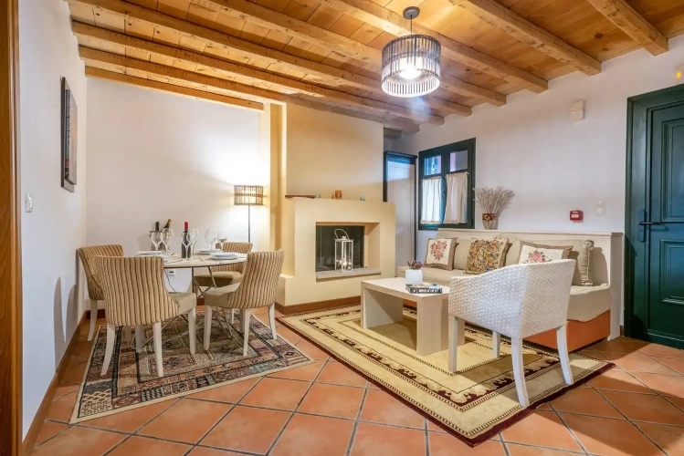 2 Bedrooms Residence