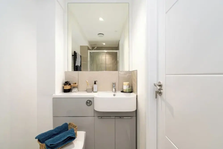 2 Bedrooms Deluxe Apartment