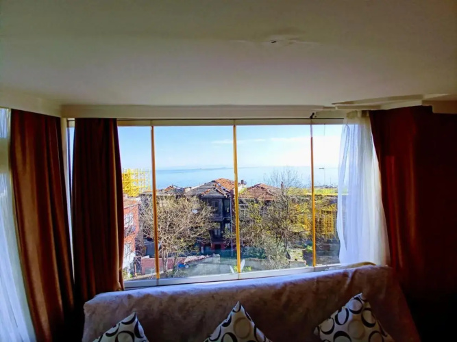 Cloudy Apart Hotel