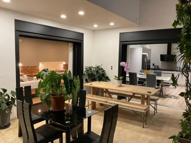 2 Bedrooms Cottage