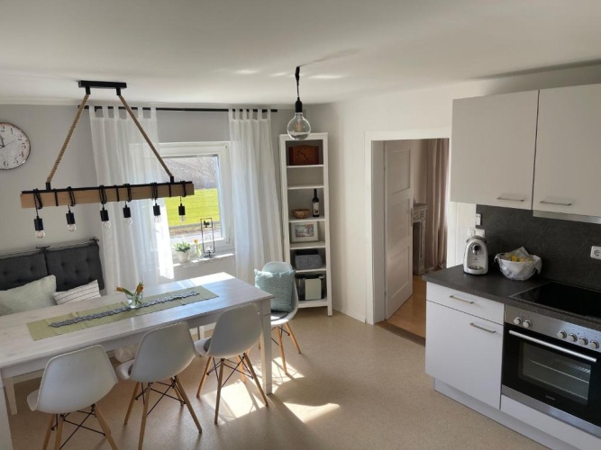2 Bedrooms Cottage