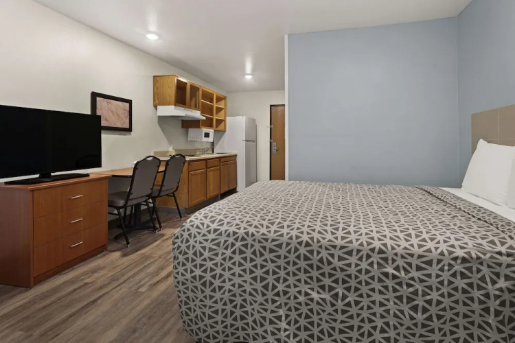 Value Place Macon North