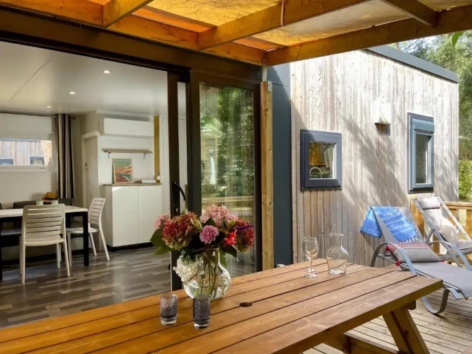 3 Bedrooms Bungalow