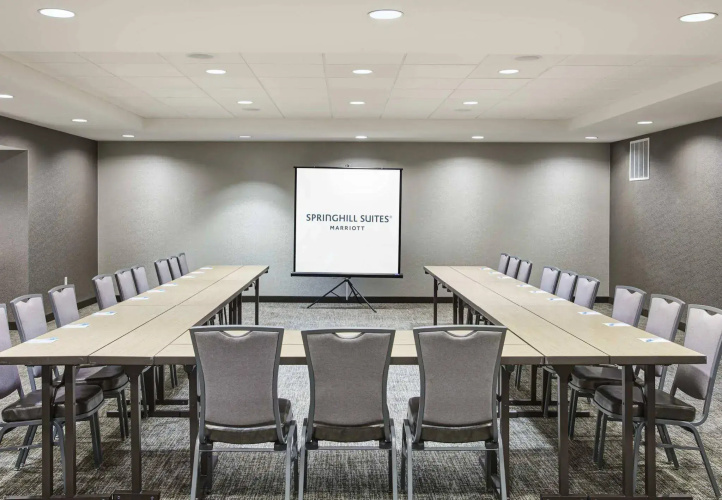 SpringHill Suites Milwaukee Downtown