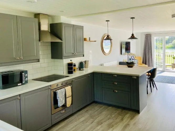 3 Bedrooms Double Cottage