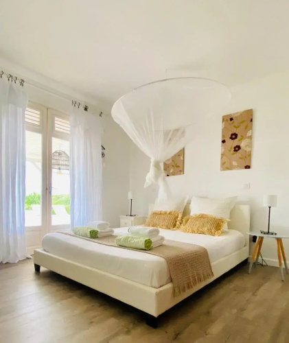 Magar Vue Mer Plain Pied Piscine Jacuzzi Standing