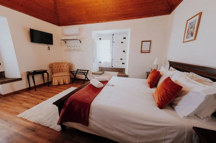 4 Bedrooms Deluxe Double room