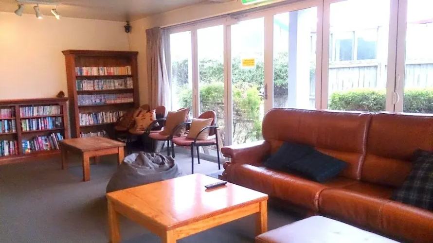 Kiwi House - Hostel