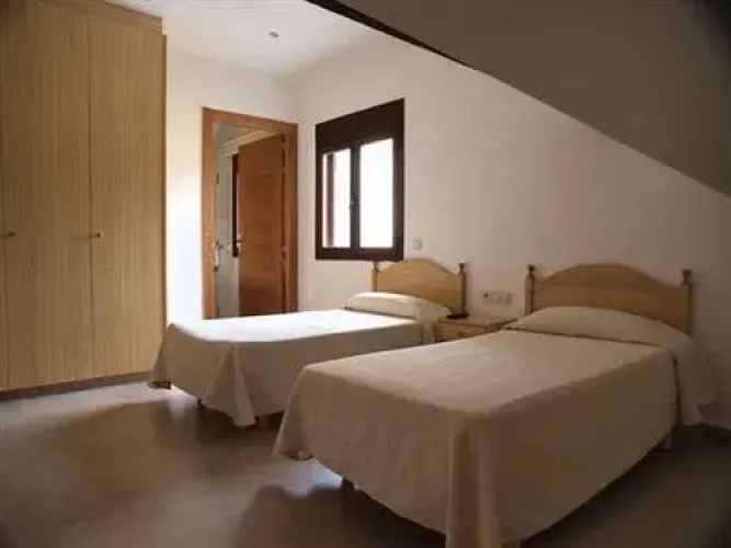 Hotel Cases
