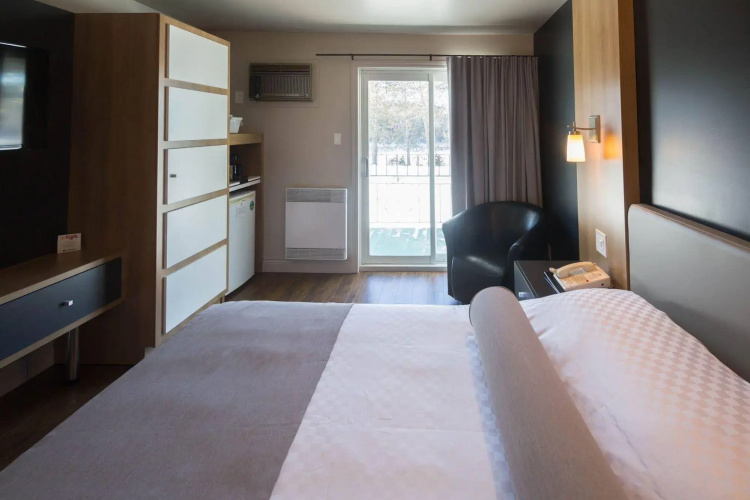 Hotel Marineau Mattawin