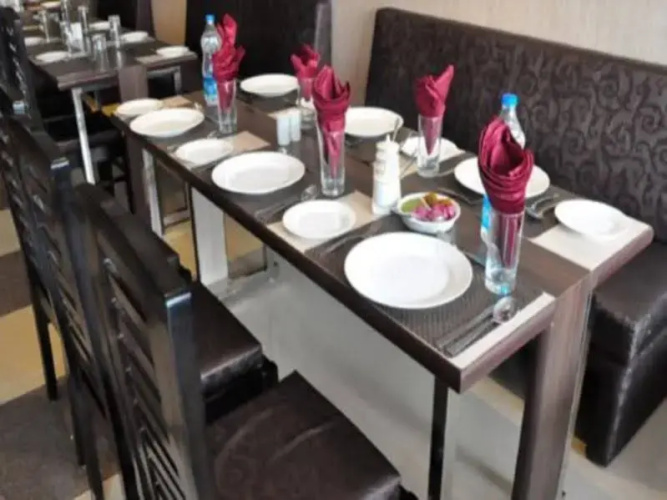 York Inn Lucknow