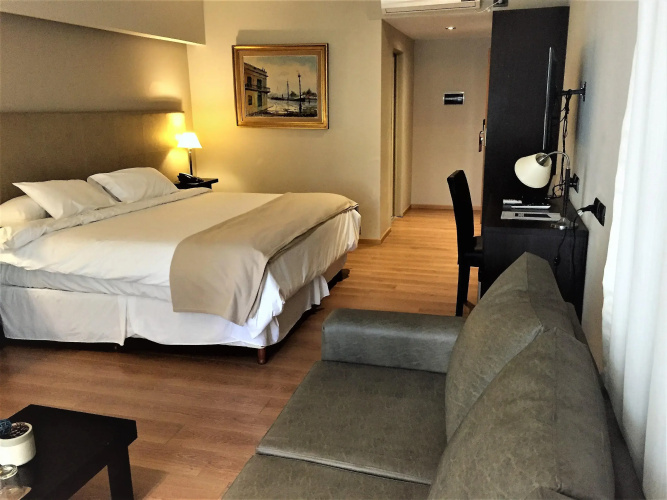 TH Bue Hotel