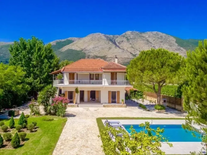 Villa