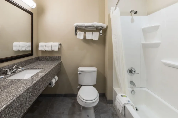 Quadruple Suite