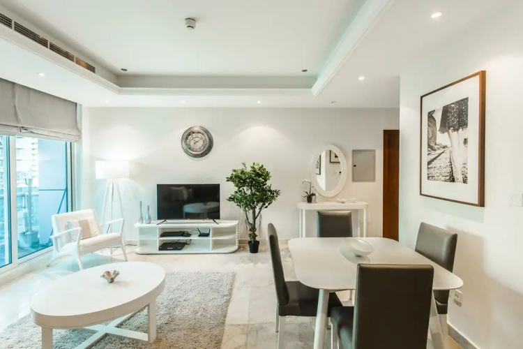 One Perfect Stay - Orra Marina