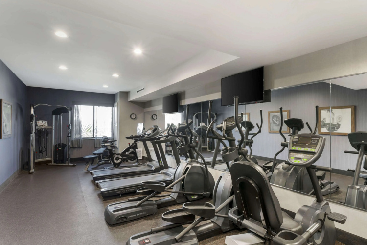 Best Western Plus Gardena Inn & Suites photo 22