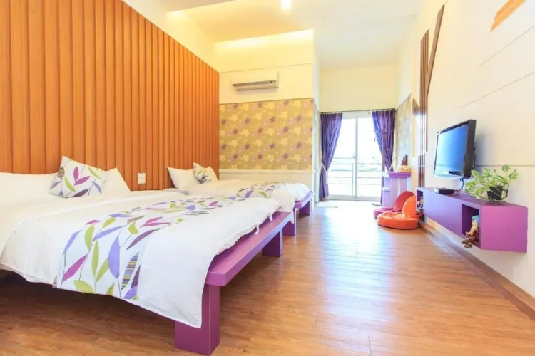 Standard Quadruple room with balcony and with view