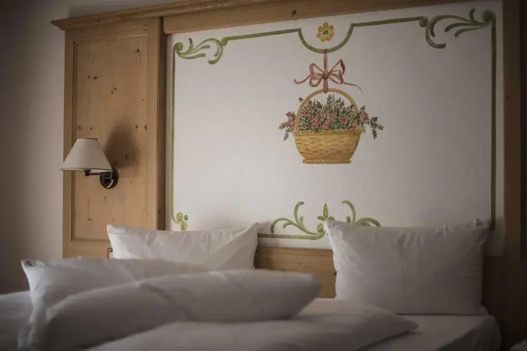 Standard Triple room with balcony