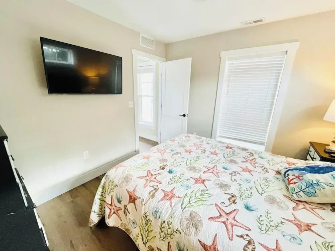 Laurel Street 308