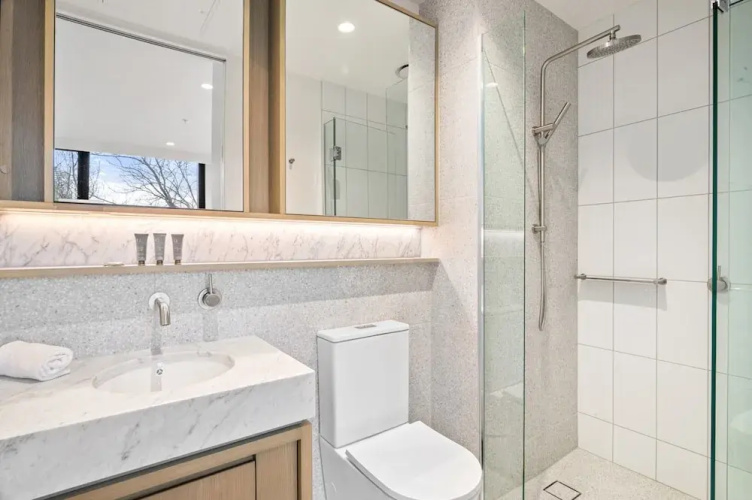 Brand-new 2-bed With Rooftop Access