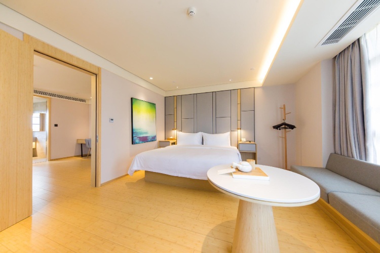 Double Suite