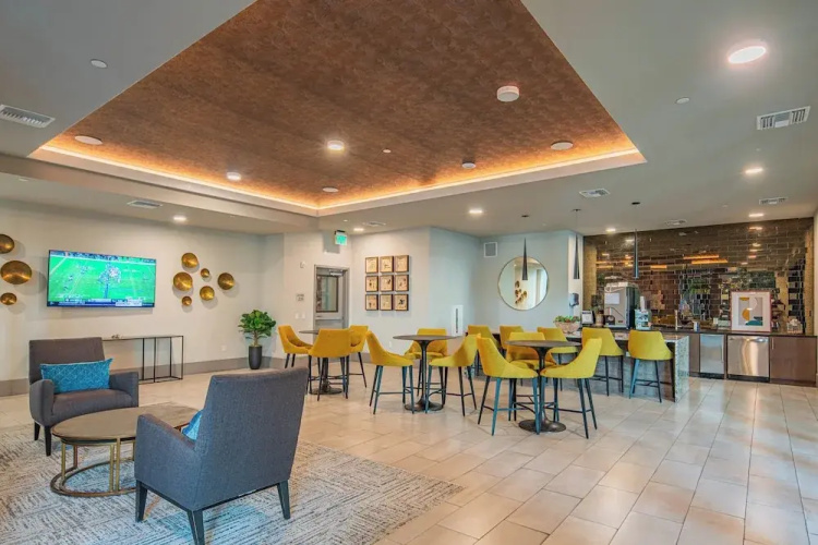 Scottsdale Grand