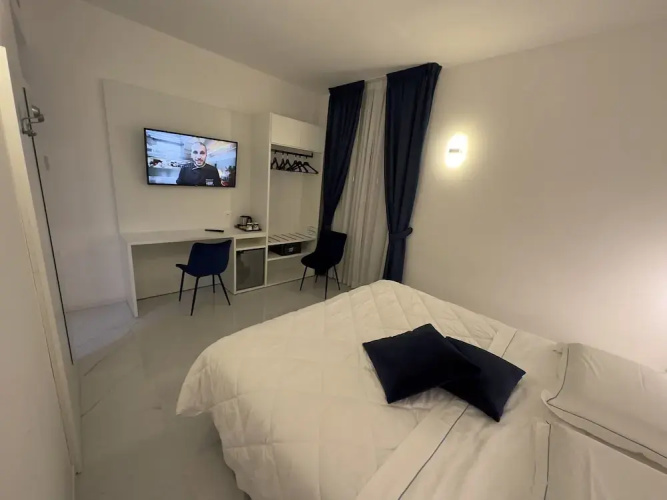 Hotel Smart Cruise