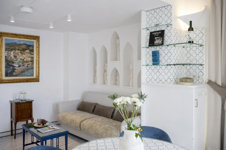Estate4home - Casetta Arienzo