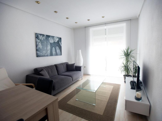 3 Bedrooms Apartment