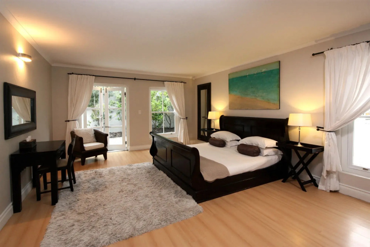 Ocean Eleven Guest House