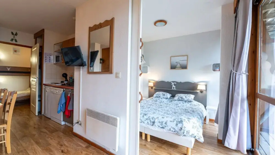 Apartment in Chamrousse Near ski Slope