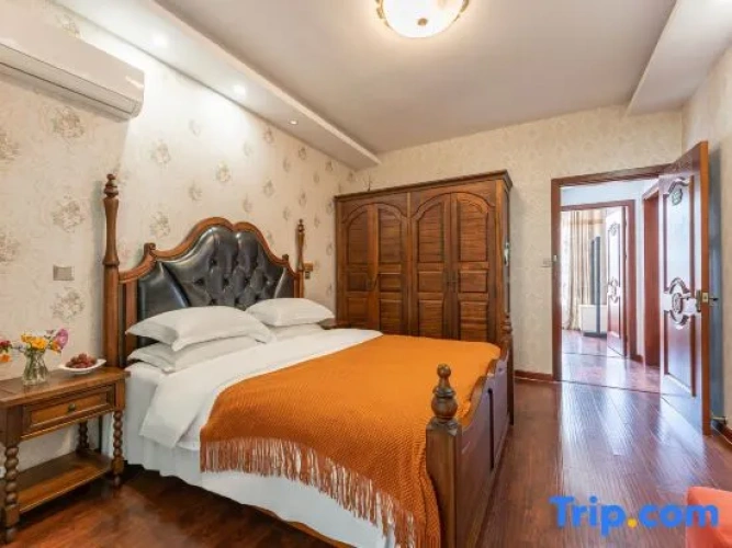 2 Bedrooms Family Suite with view