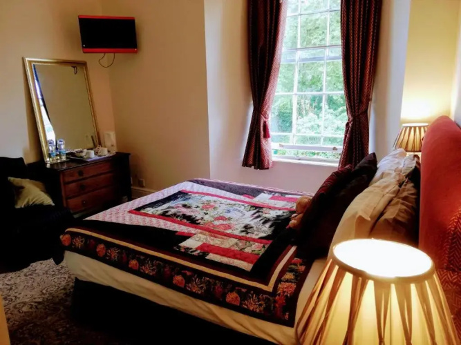 Picton House Hotel