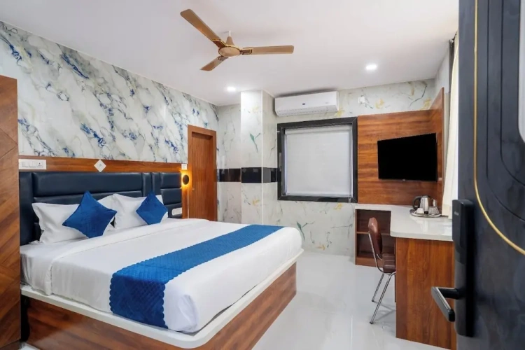 Standard Twin Family room