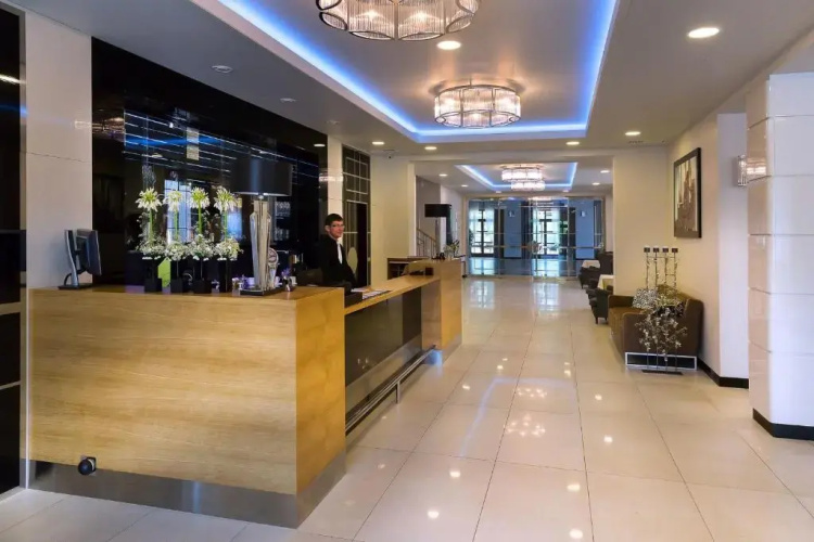 Hotel KARO