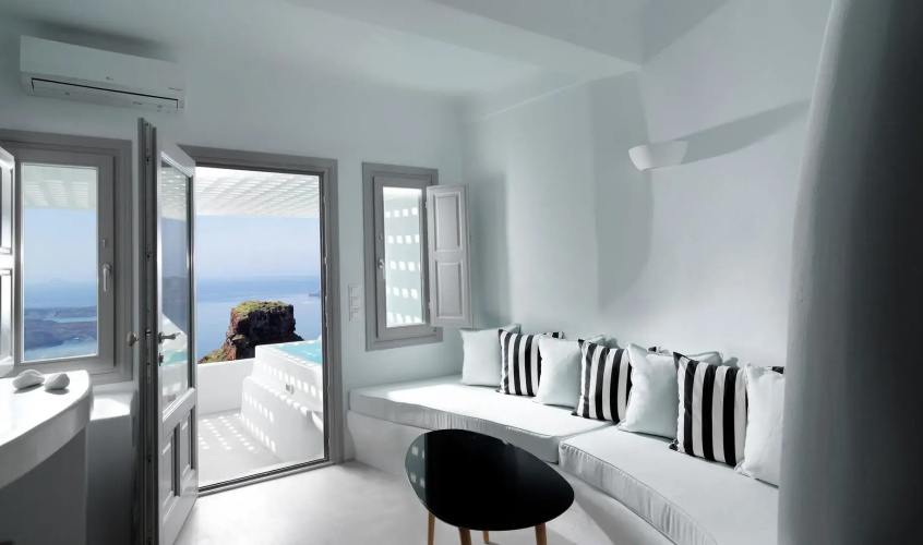 Tholos Resort