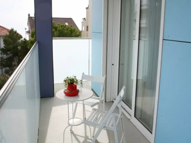 1 Bedroom Apartment with balcony and with ocean view