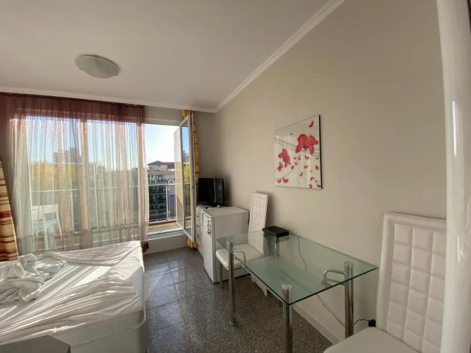 Private Cozy Studio Admiral Plaza C52