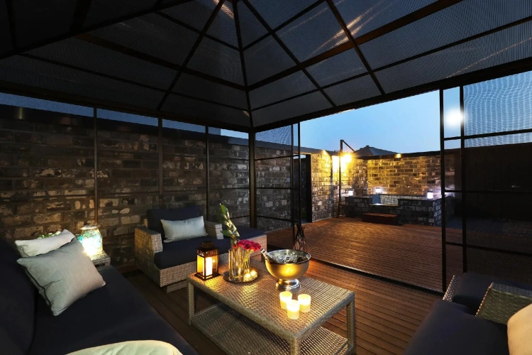 Standard Penthouse room