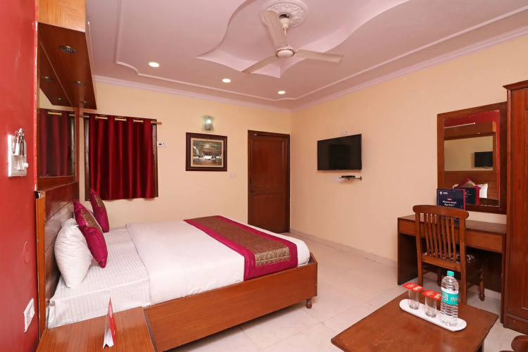 Oyo 283 Dsr Classic