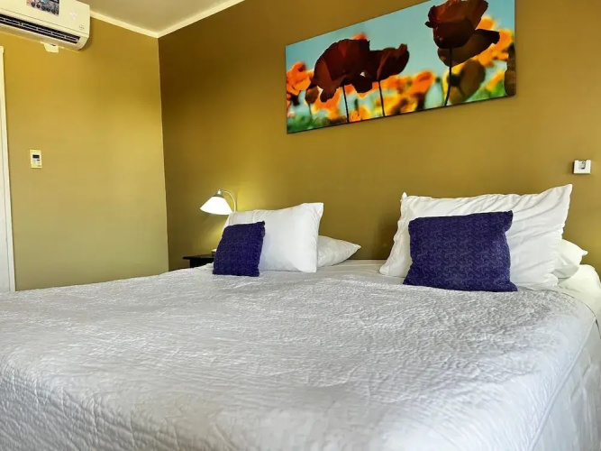 Eden Beach Resort